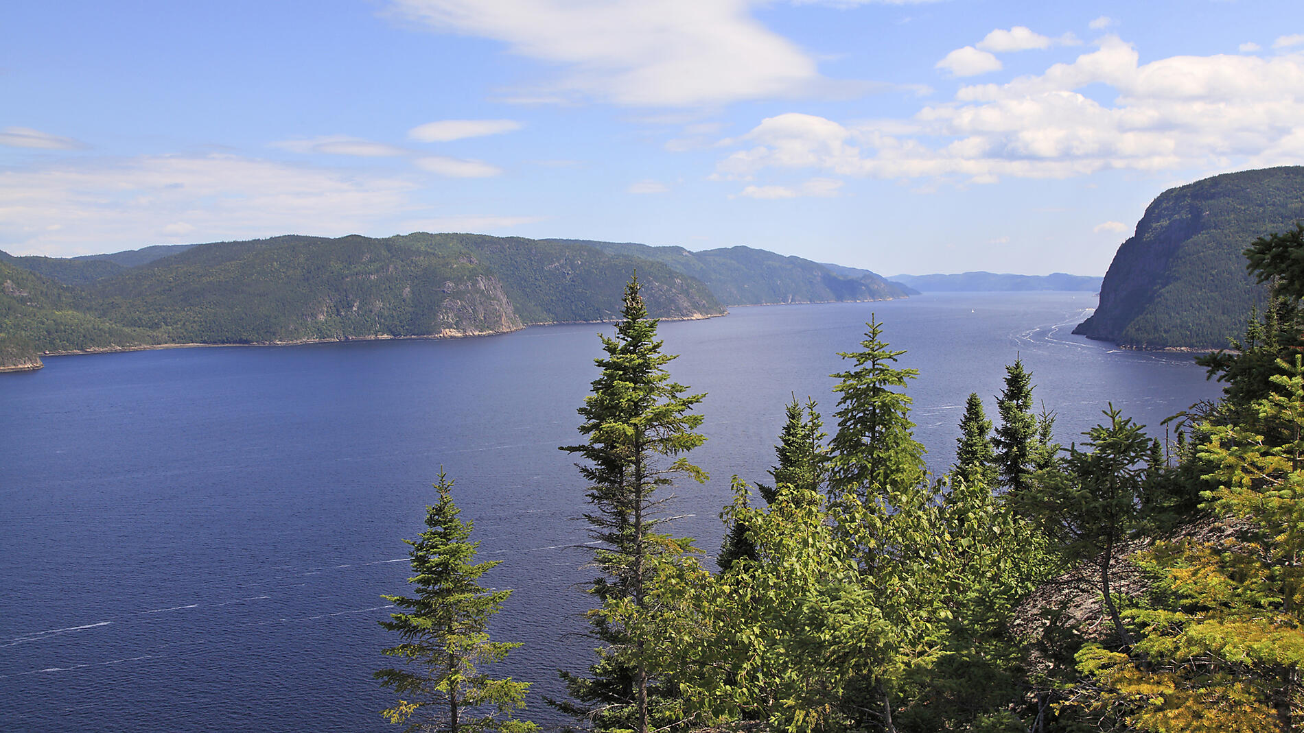 Erkundung entlang des Sankt-Lorenz-Stroms Erkundung entlang des Sankt-Lorenz-Stroms
