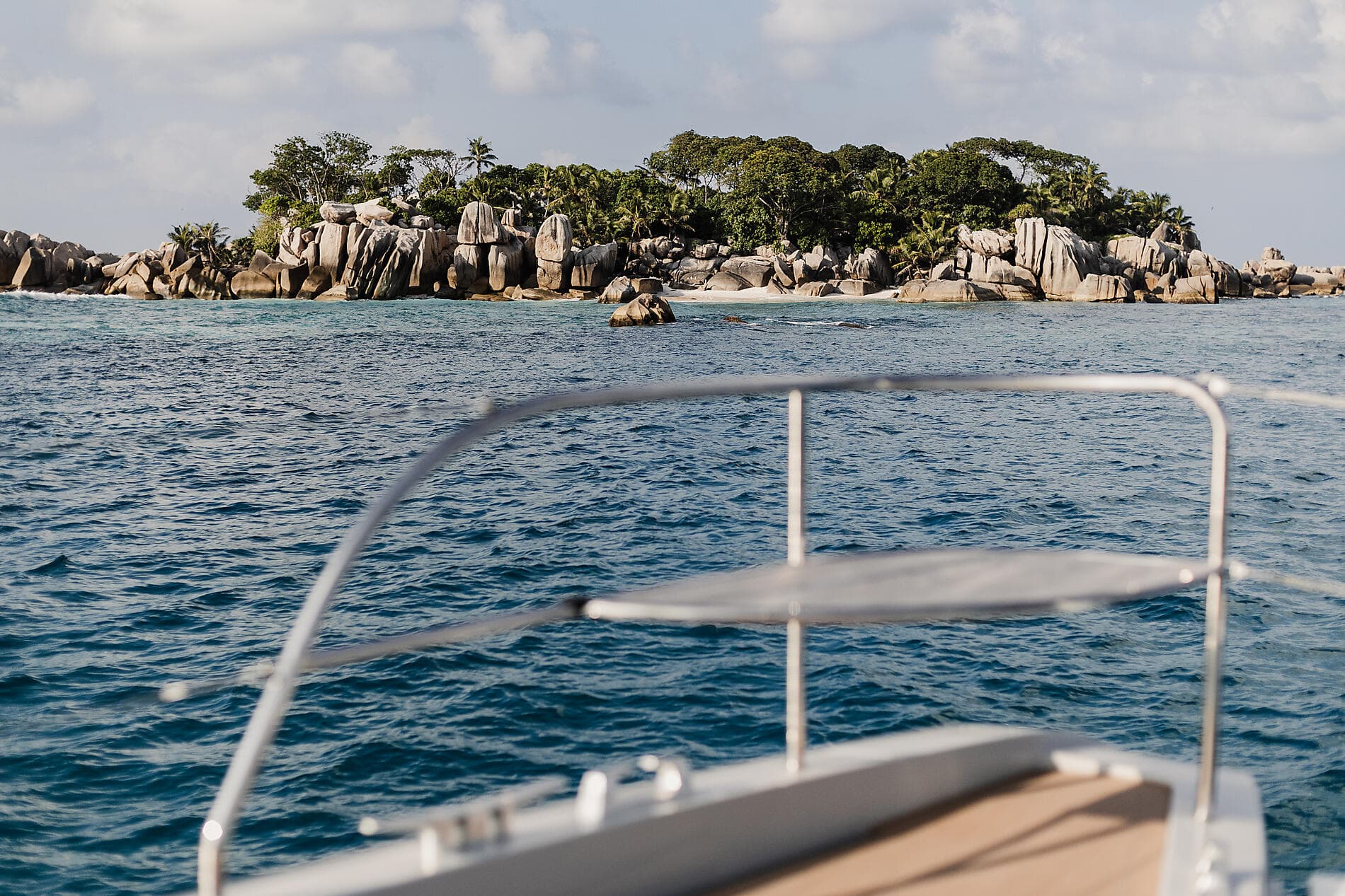 Die Seychellen unter den Segeln der Spirit of Ponant  
