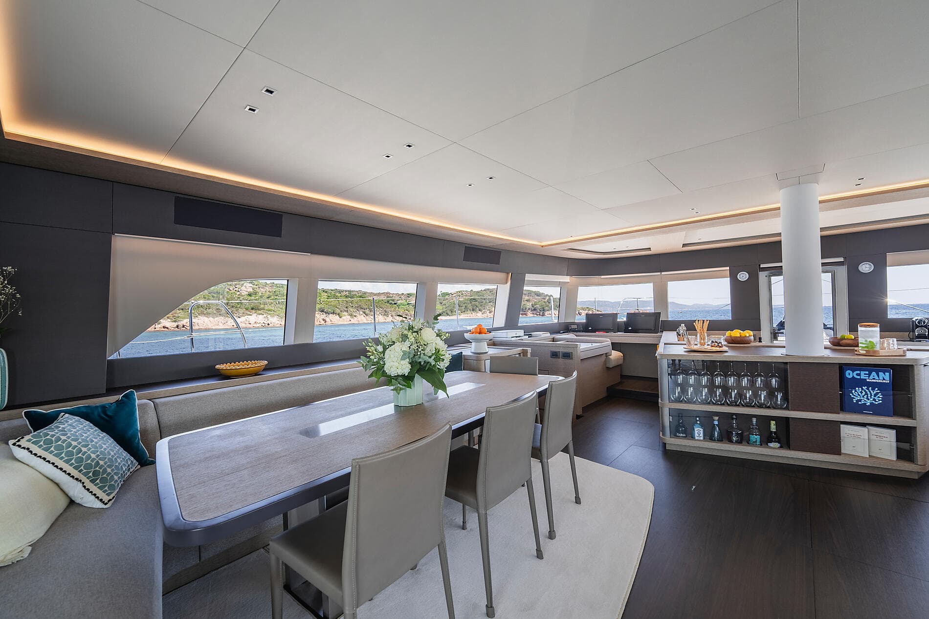 Den karibischen Inseln unter den Segeln der La Désirade 