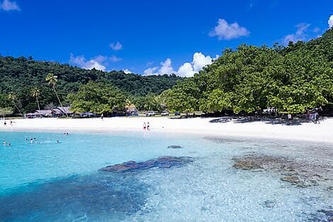 1. Sep 26 - Champagne Beach, Espiritu Santo Island