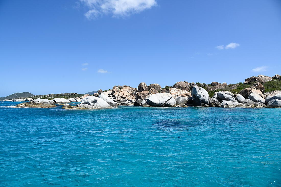 Unterwegs unter Segeln im Herzen der Kleinen Antillen