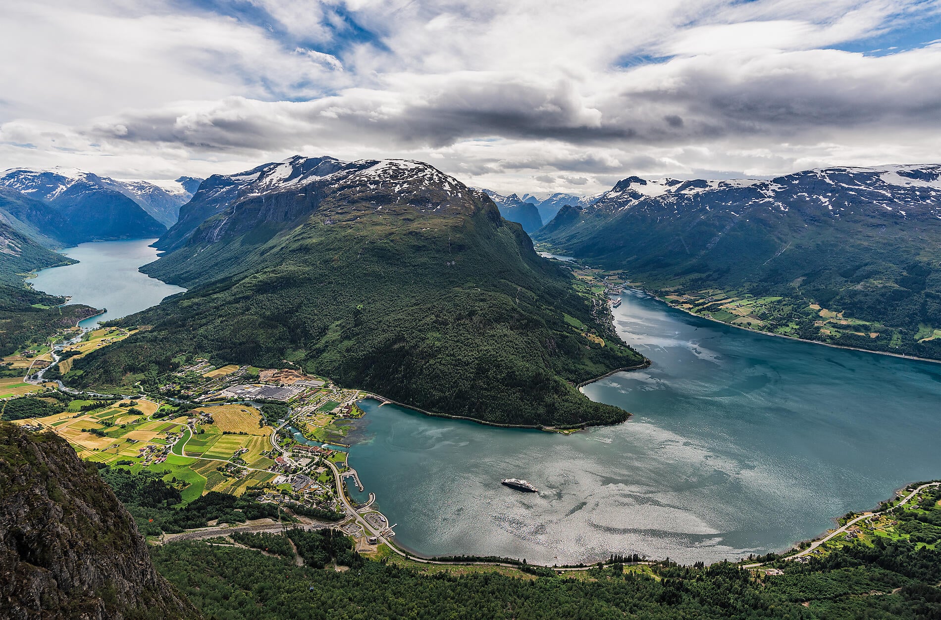 U300722 SJP Bergen-Oslo - Loen photo 210622.docx.jpg