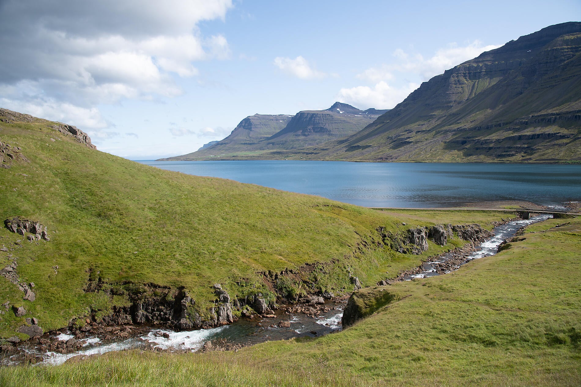 N-42_C220819_Seydisfjordur©Studio PONANT-Charlotte Ortholary.jpg